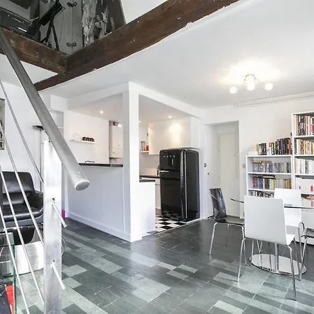Apartmán Spacious Loft In The 6th Arr By Guestready