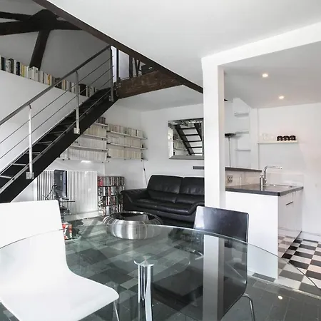 Spacious Loft In The 6th Arr By Guestready * Paříž